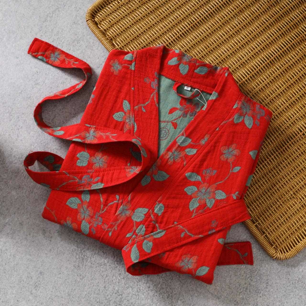 Yukata-Robe aus Baumwollgaze mit Zweigblättern - image 1
