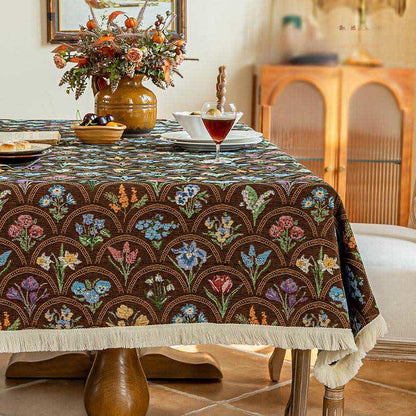 Vintage Tischdecke mit Quaste und blühendem Blumenstrauß - image 7
