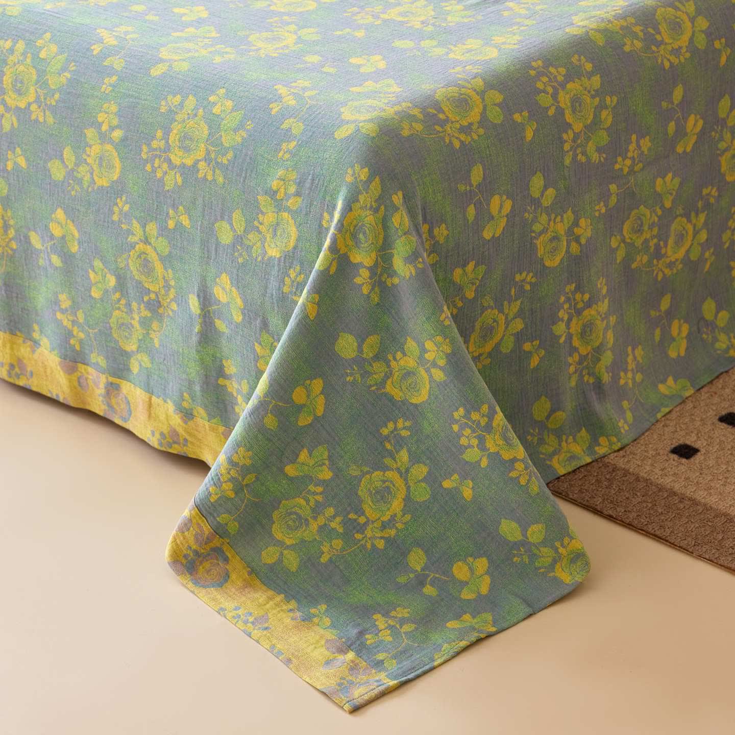 Tagesdecke aus Baumwollgaze mit Rosen-Jacquardmuster - image 3