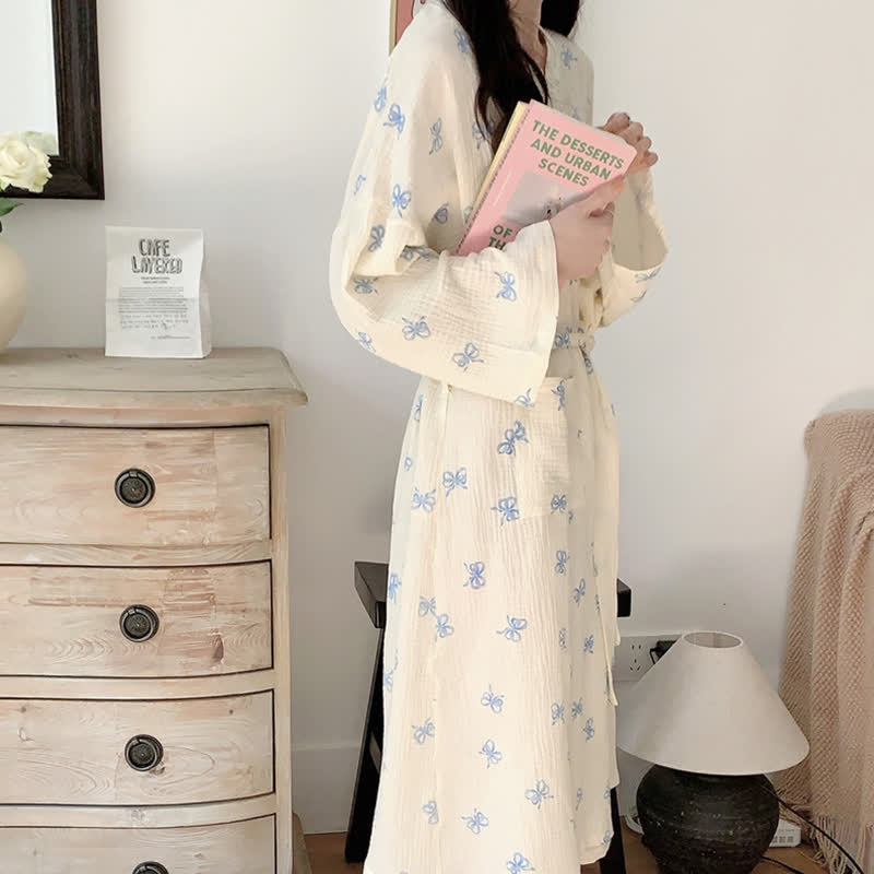 Blauer Kimono-Bademantel mit Schleifenmuster - image 2