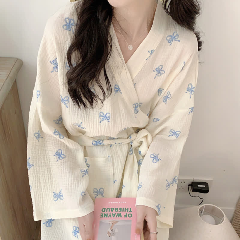 Blauer Kimono-Bademantel mit Schleifenmuster - image 7