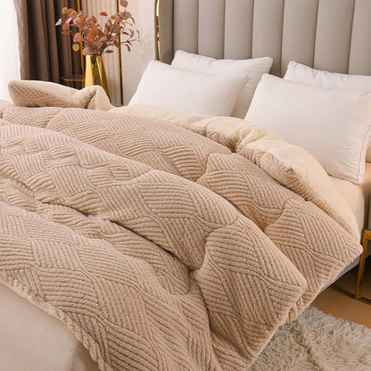 Sherpa-Plüschdecke mit wellenförmigen Streifen aus Jacquard - image 1