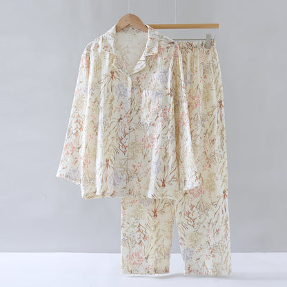 Pyjama-Set aus Baumwollgaze mit gedecktem Blumenmuster - image 1