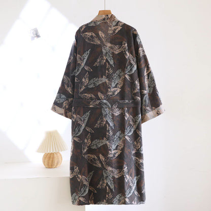Bademantel aus Baumwoll-Jacquard mit Blattmotiv im Kimono-Stil - image 1