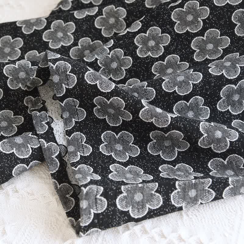Schwarze Nachtwäsche aus Jacquard-Baumwolle mit Blumenmuster - image 9