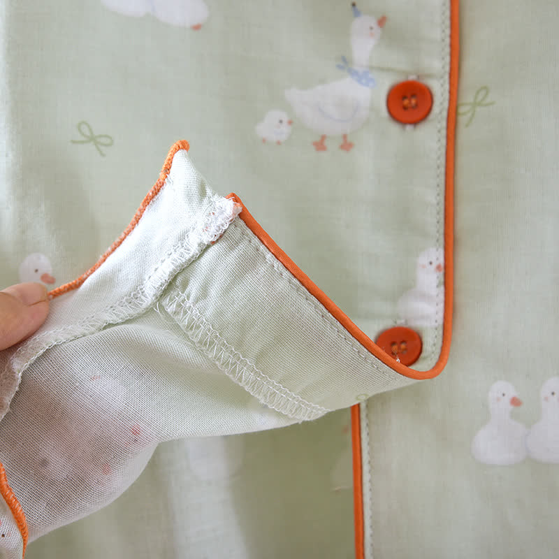 Loungewear-Set aus Baumwollgaze mit Cartoon-Ente - image 4