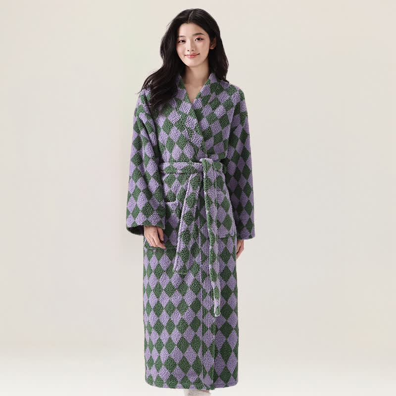 Unisex-Bademantel aus Plüsch mit Rautenmuster - Lila - XL - image 7