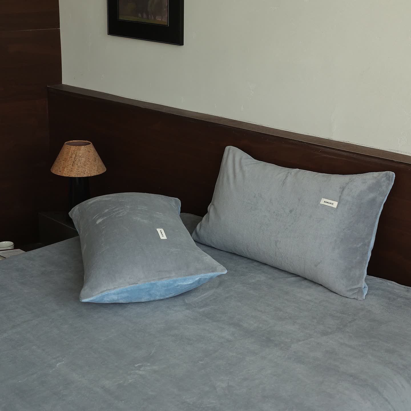 Ownkoti Einfarbige, warme, flauschige Bettdecke - Blaugrau - 2 Kissenbezüge - 48cm x 74cm - image 9