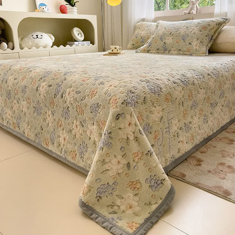Ownkoti Elegante Plüsch-Überwurfdecke mit Blumenmuster - image 2