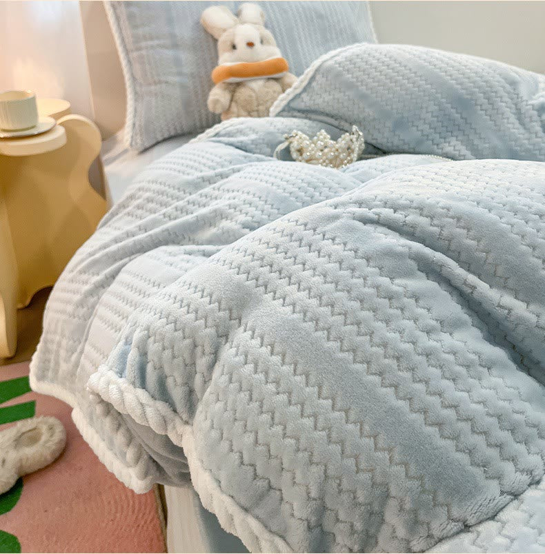 Luxuriöses Fleece-Winterbettwäscheset (4-teilig) - image 9