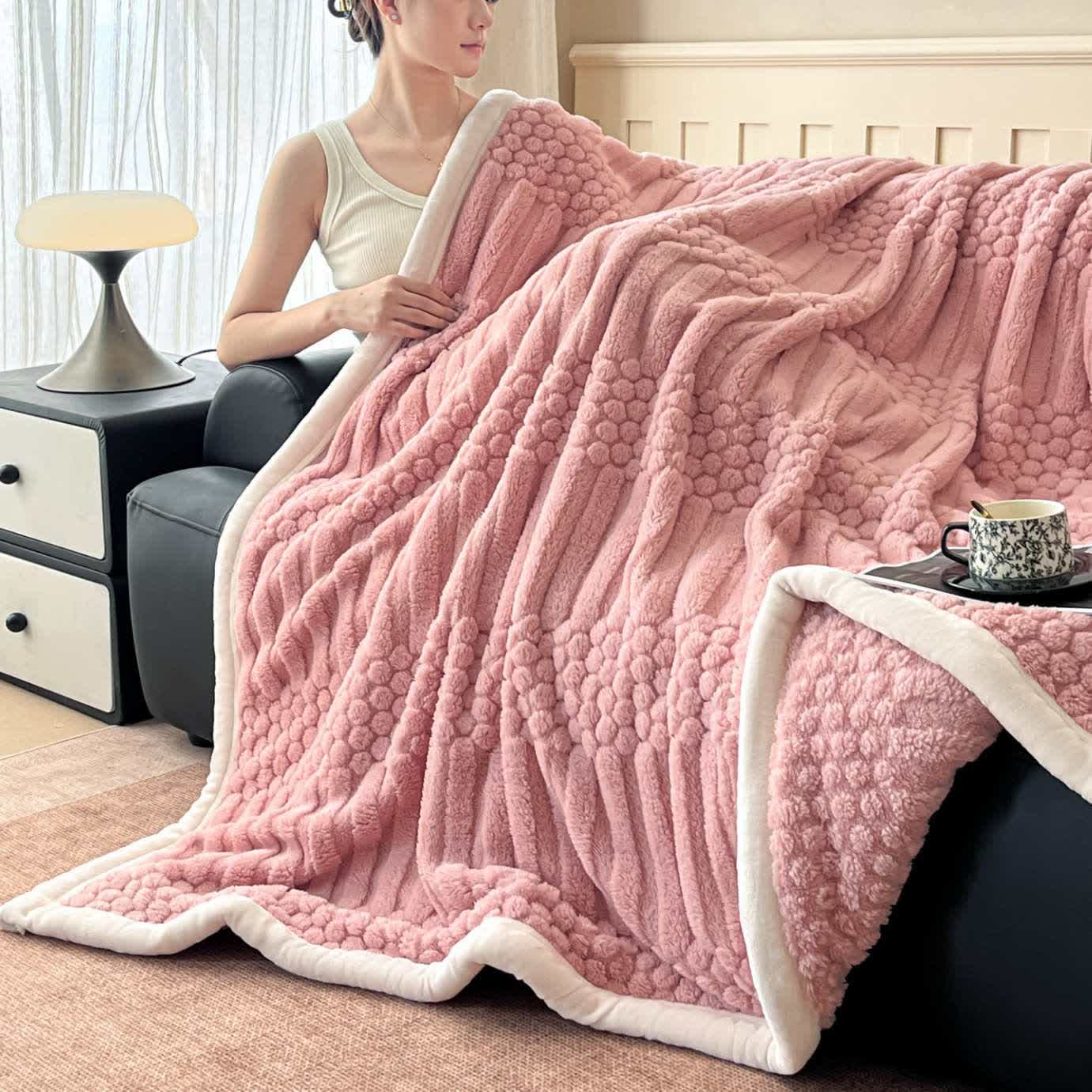 Ownkoti Plüschdecke mit geometrischer Struktur - Rosa - 200cm x 230cm - image 4