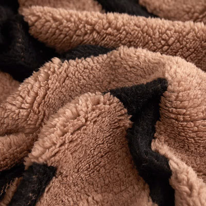 Ownkoti – Moderne Überwurfdecke mit Zebramuster - image 6