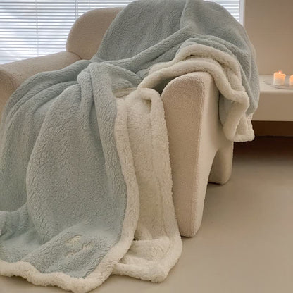 Ownkoti Bow Sherpa Wende-Überwurfdecke - Hellblau - 200cm x 230cm - image 10