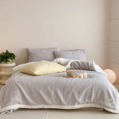 Ownkoti Bow Sherpa Wende-Überwurfdecke - image 3