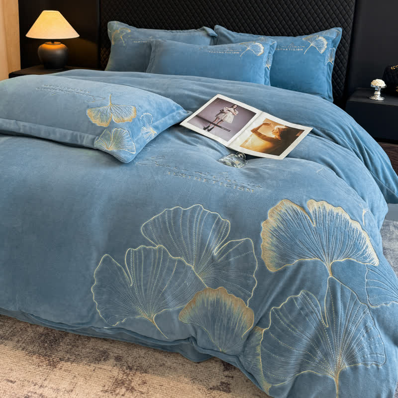 Ownkoti Elegantes Ginkgoblatt-Plüsch-Bettwäscheset (4-teilig) - image 8