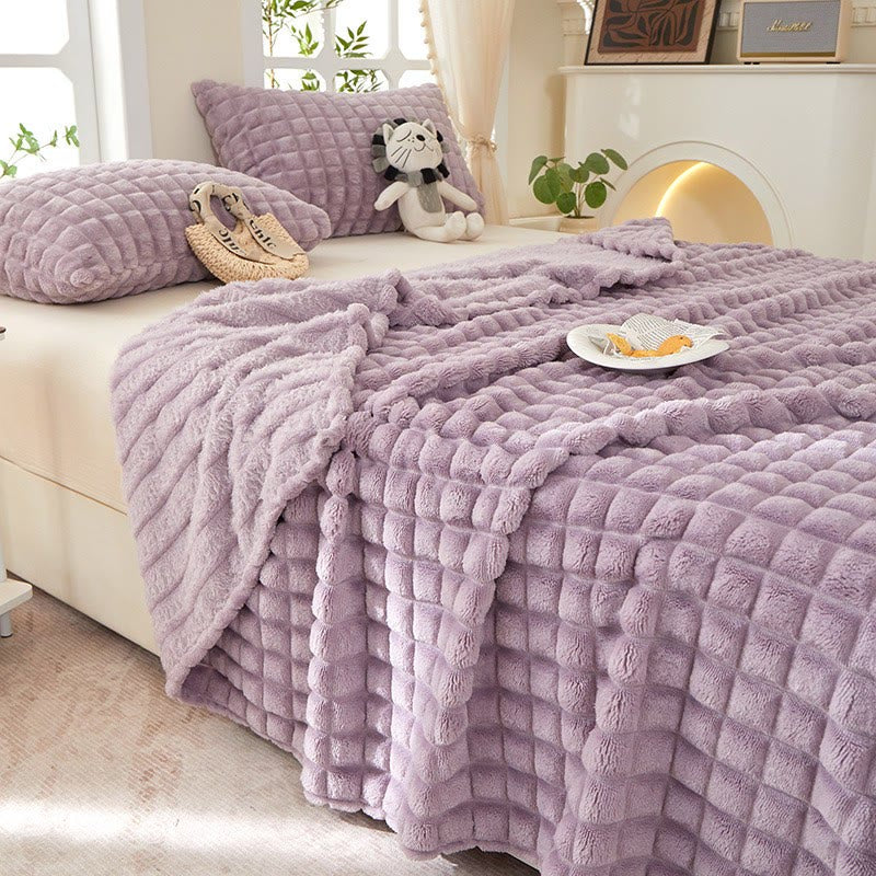 Karierte, dicke, warme Kuscheldecke - image 3