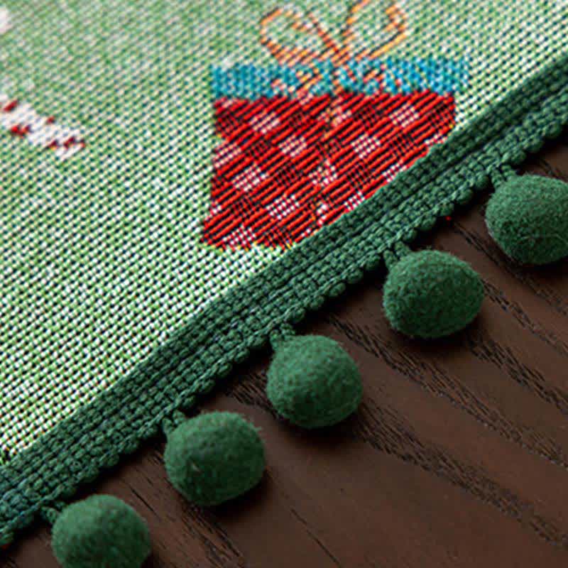 Ownkoti Weihnachtstischdecke mit Weihnachtsmann-Motiv - image 3