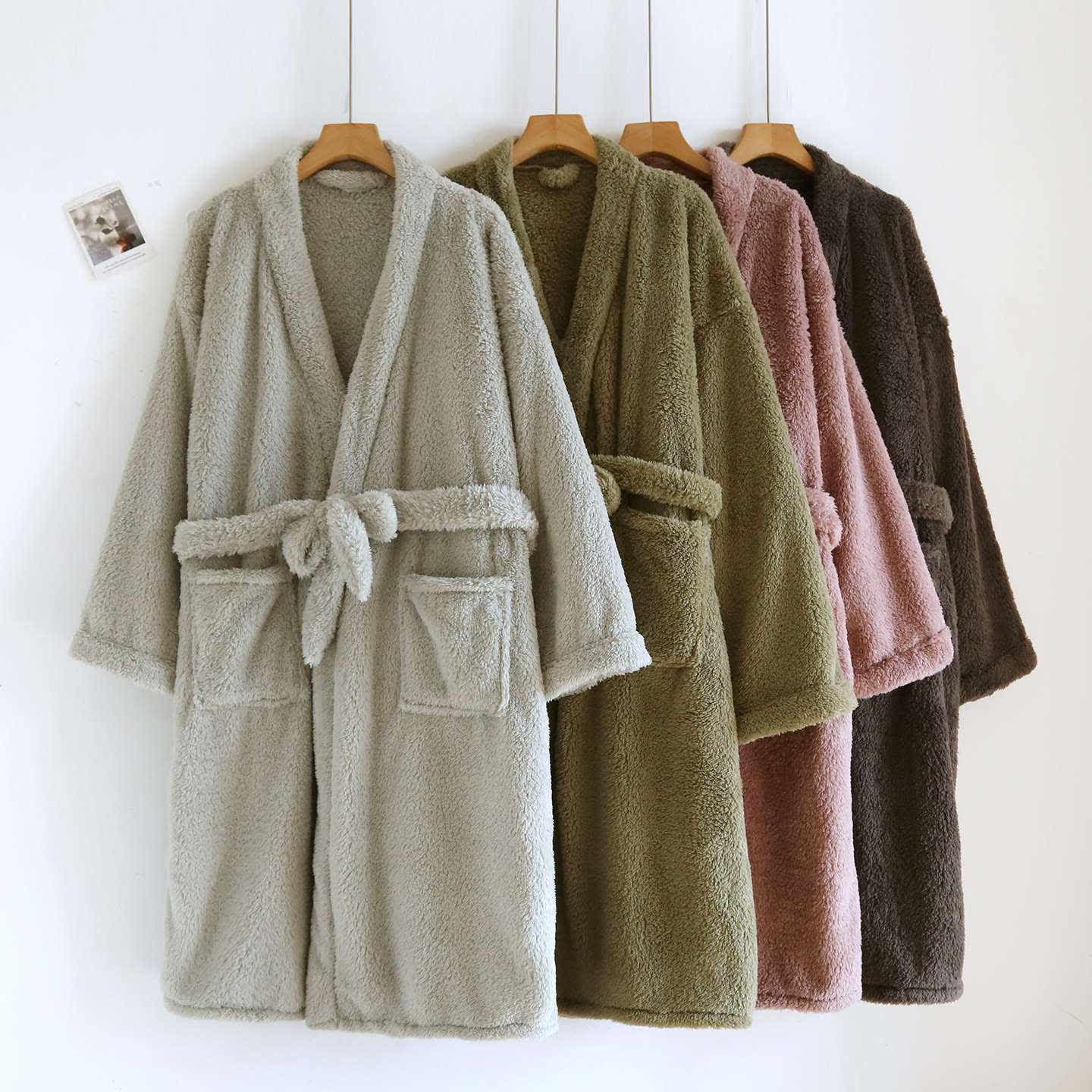 Ownkoti Partner-Bademantel aus Plüsch, einfarbig - image 0