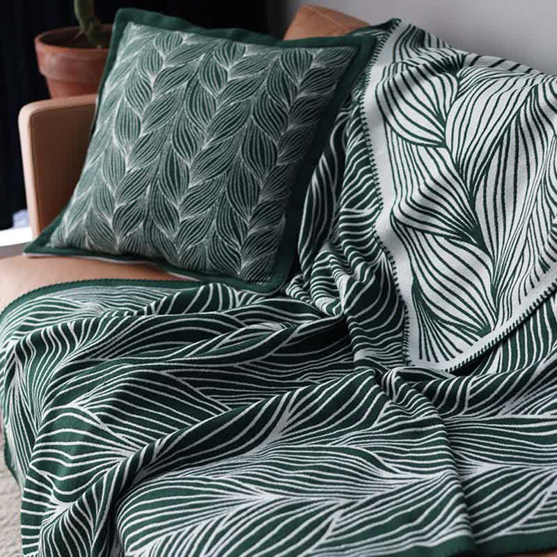 Ownkoti Künstlerische Blattstrickdecke - image 1