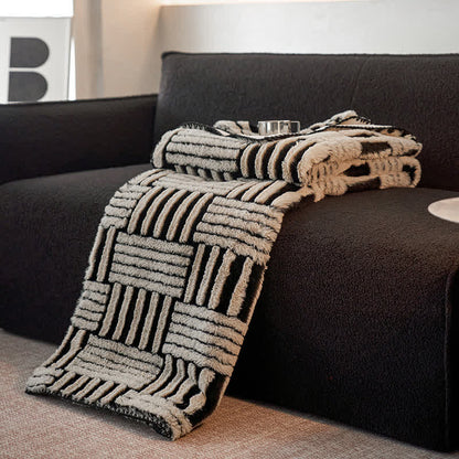 Ownkoti Jacquard-Fleecedecke mit geometrischem Muster - image 4