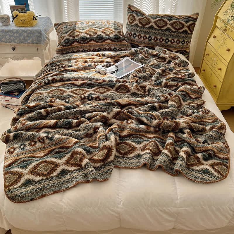 Ownkoti Flauschige Fleecedecke im Bohemian Chic - image 7