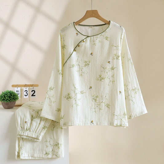 Ownkoti Orientalisch inspirierte Loungewear aus Bambus-Baumwolle mit Schmetterlingsmotiv - XL - image 0