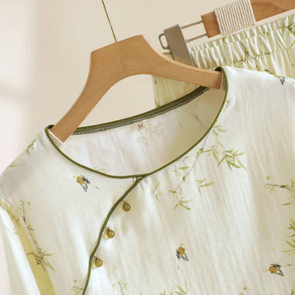 Ownkoti Orientalisch inspirierte Loungewear aus Bambus-Baumwolle mit Schmetterlingsmotiv - image 2