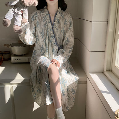 Ownkoti Blatt-inspiriertes, langärmeliges Rüschen-Nachthemd - image 1