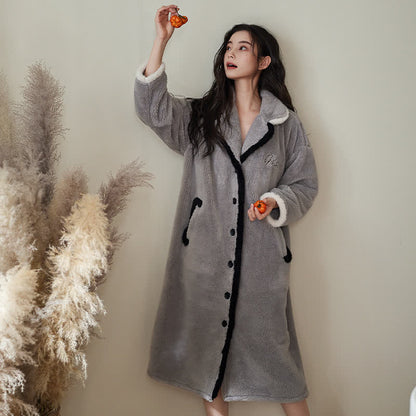 Ownkoti Grauer Plüsch-Paarbademantel - Grau - Damen: XL - image 6