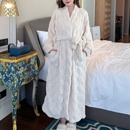 Ownkoti Bademantel aus Plüsch mit einfarbigem Karomuster - Beige - Damen: XXXL - image 4