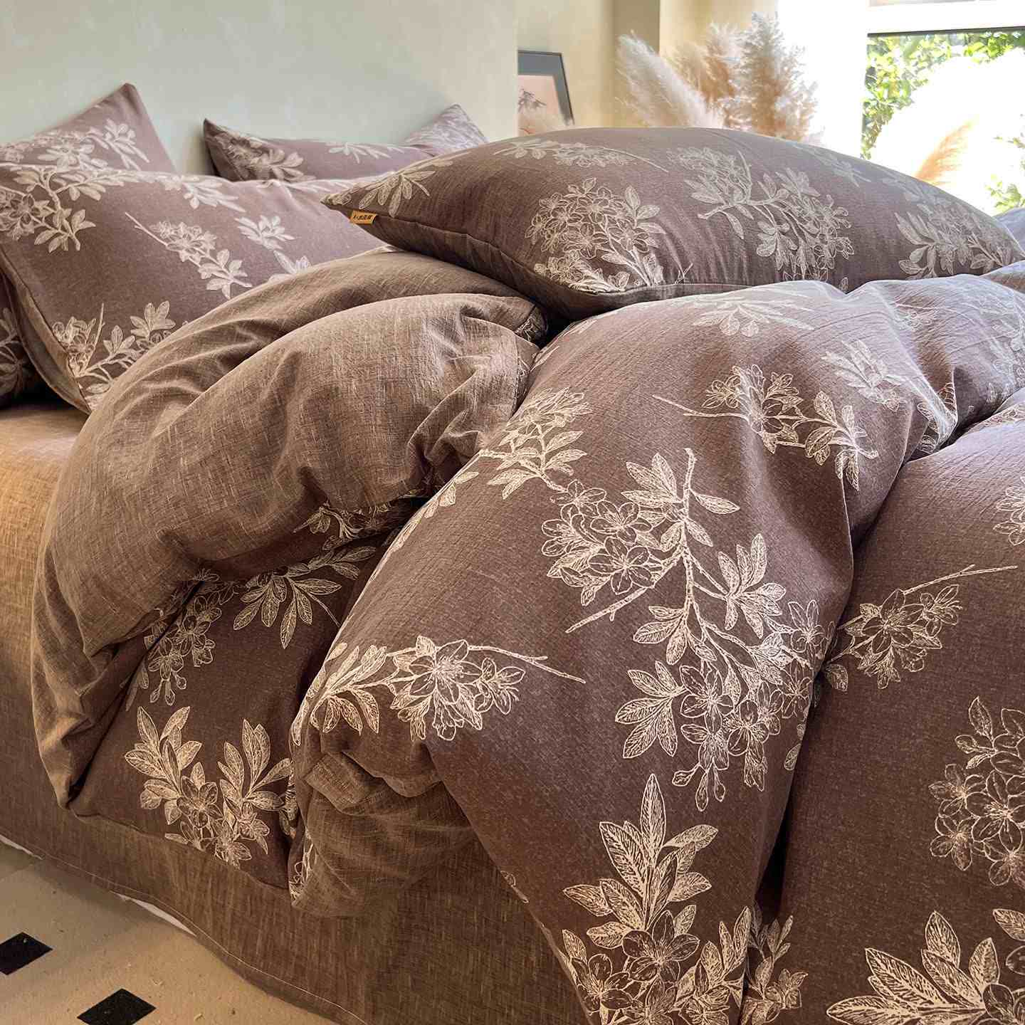 Ownkoti Vintage Elegante Bettwäschegarnitur mit Blumenmuster (4-teilig) - image 3