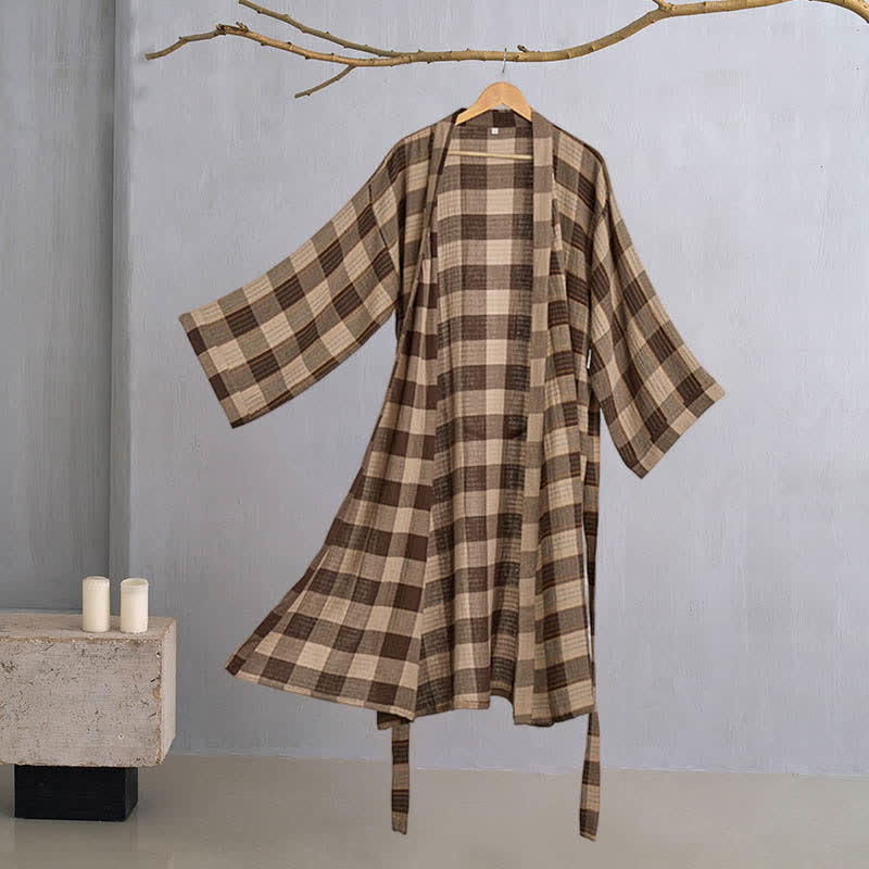 Klassischer karierter Kimono-Bademantel aus Baumwollgaze - image 7