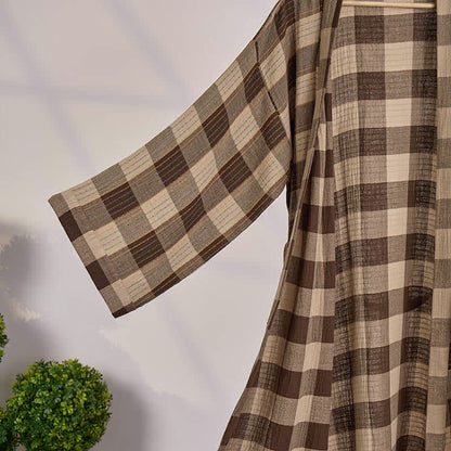 Klassischer karierter Kimono-Bademantel aus Baumwollgaze - image 10