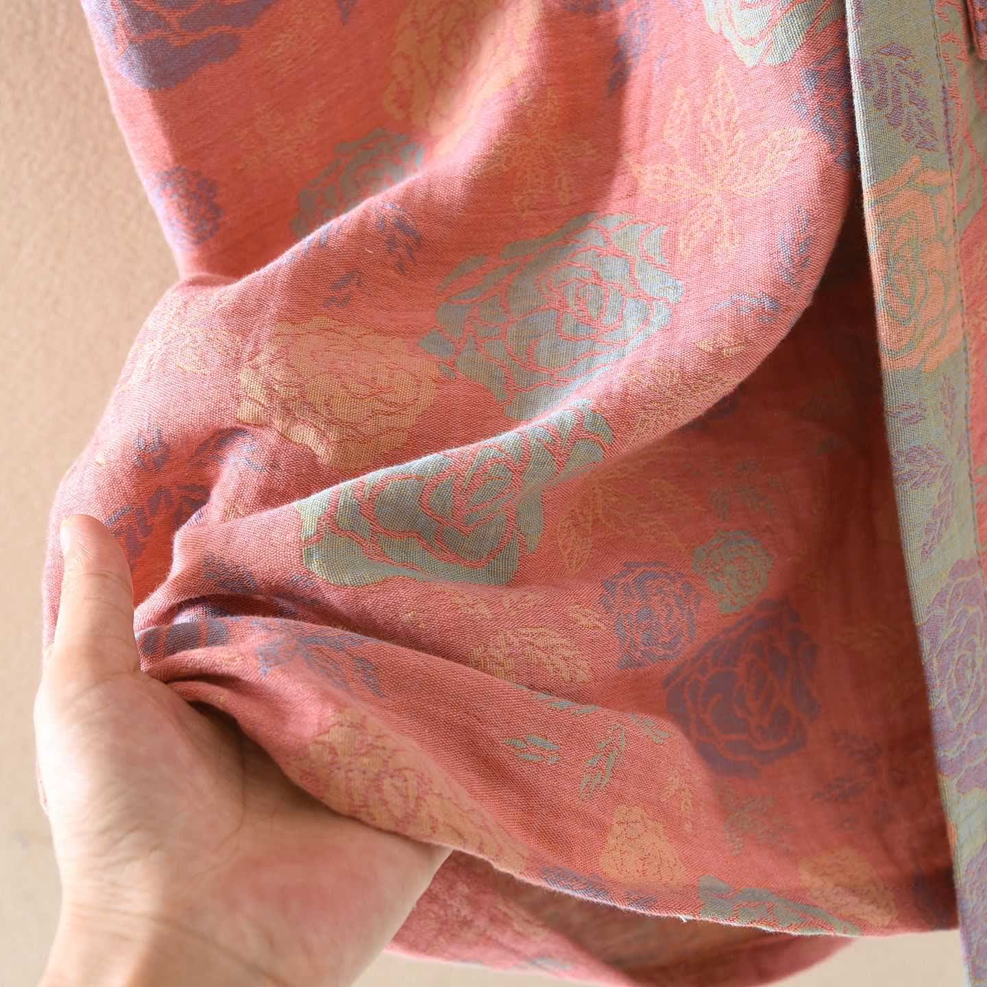 Romantischer Kimono-Bademantel aus Baumwollgaze mit Rosenmuster - image 10