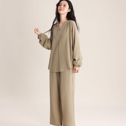Minimalistisches Loungewear-Set aus Baumwolle mit V-Ausschnitt - Grün - XL - image 8