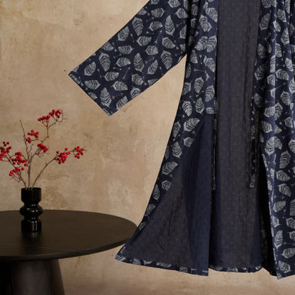 Kimono-Bademantel aus Baumwolle mit Blattpfeil-Motiv - image 3