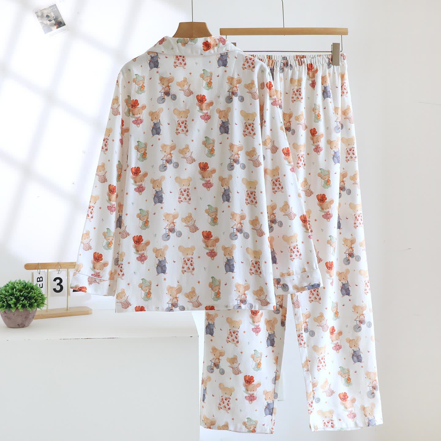 Loungewear-Set aus gebürsteter Baumwolle mit Cartoon-Tiermotiven - image 1