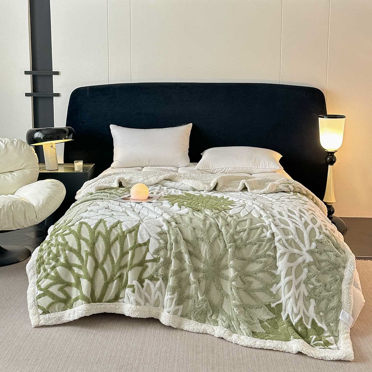 Sherpa-Decke mit floralem Muster - Hellgrün - 200cm x 230cm - image 11