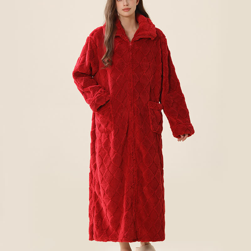 Plüschbademantel mit Diamantstruktur und Reißverschluss - Wein - XL - image 10