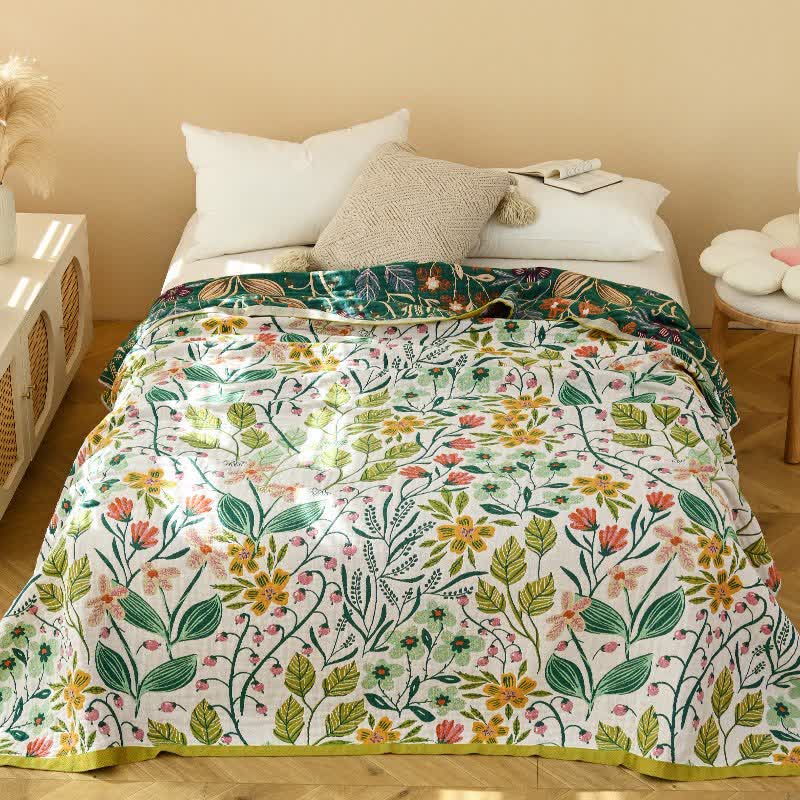 Ownkoti Baumwollgaze-Steppdecke mit grünem Blatt und Blumenmuster - image 1