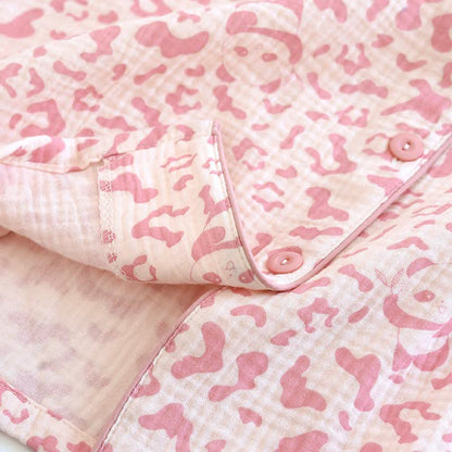 Loungewear-Set aus Baumwolle mit Leopardenmuster in sanften Farbtönen - image 5