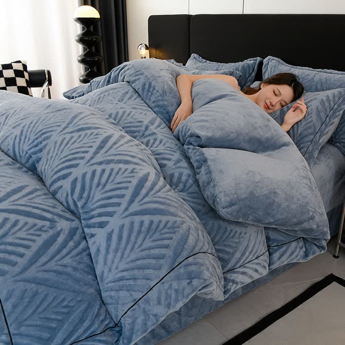 Bettwäsche-Set mit blattförmigem, strukturiertem Plüschmuster (4-teilig) - Blau - 220cm x 240cm - image 13