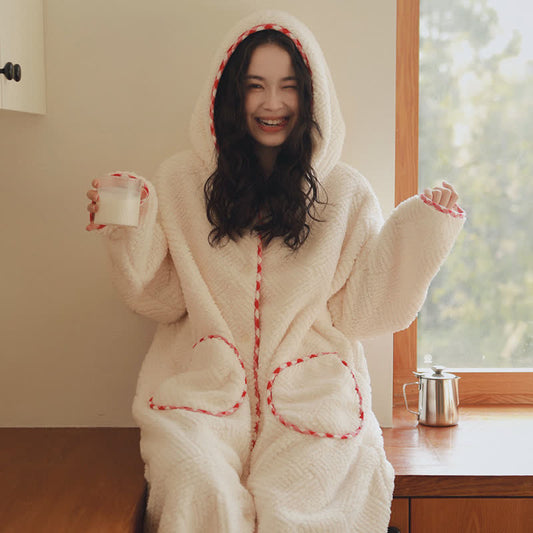 Gestreifter, strukturierter Kapuzenbademantel mit Knöpfen aus Plüsch - Beige - XL - image 0