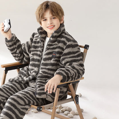 Kinder-Loungewear-Set mit Zebramuster und Reißverschluss - image 2