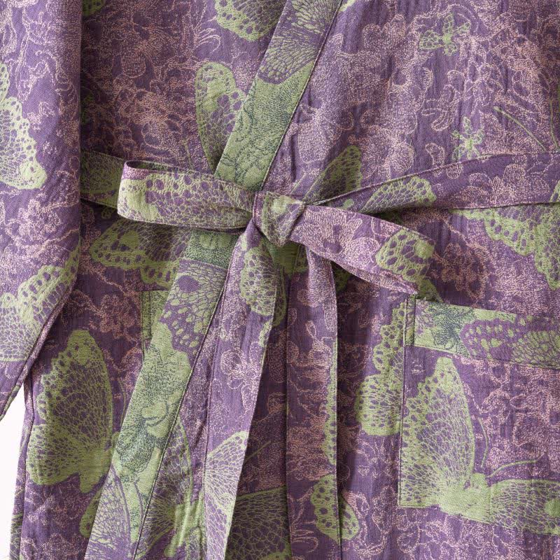 Traumhafter Kimono-Bademantel aus Baumwollgaze mit Schmetterlingsmotiv - image 15