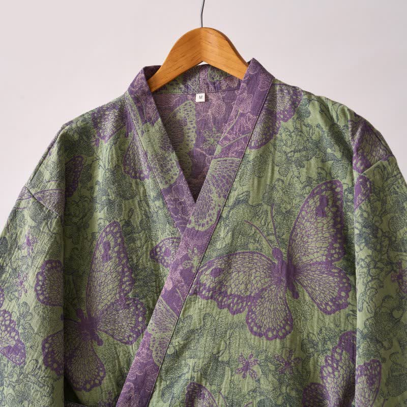 Traumhafter Kimono-Bademantel aus Baumwollgaze mit Schmetterlingsmotiv - image 5