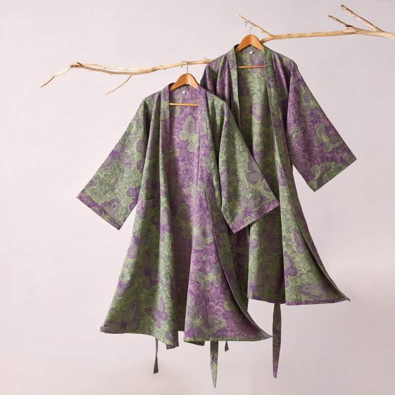 Traumhafter Kimono-Bademantel aus Baumwollgaze mit Schmetterlingsmotiv - image 1