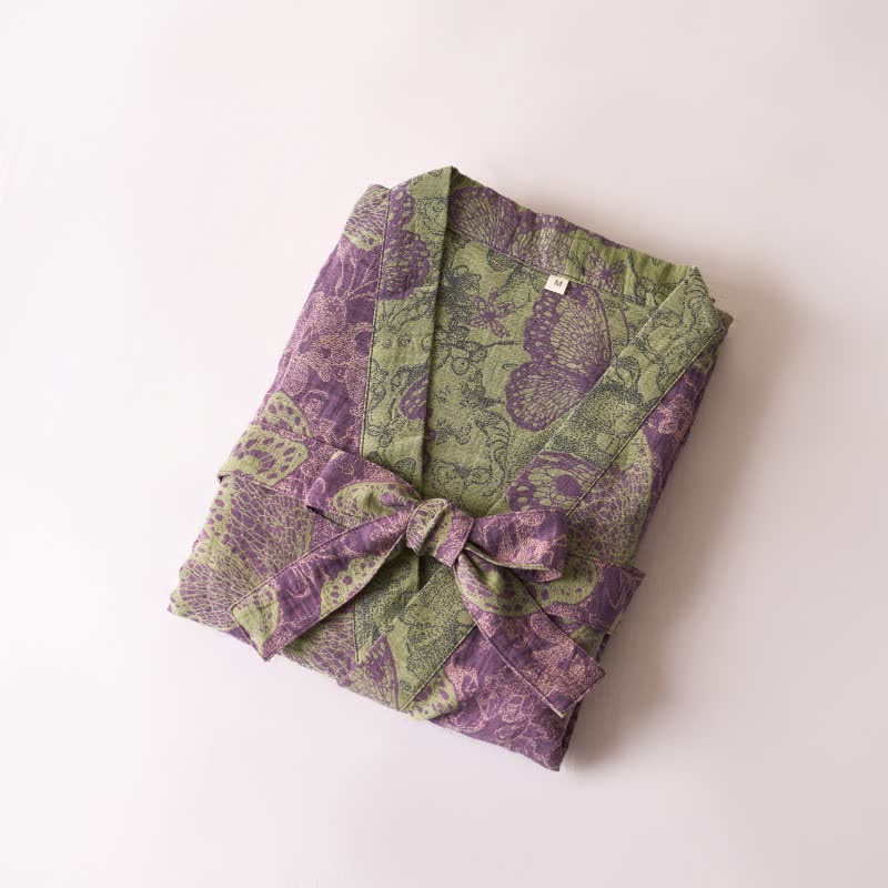 Traumhafter Kimono-Bademantel aus Baumwollgaze mit Schmetterlingsmotiv - image 12