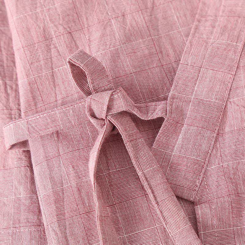 Kimono-Loungewear aus dezent kariertem Baumwollgaze - image 2