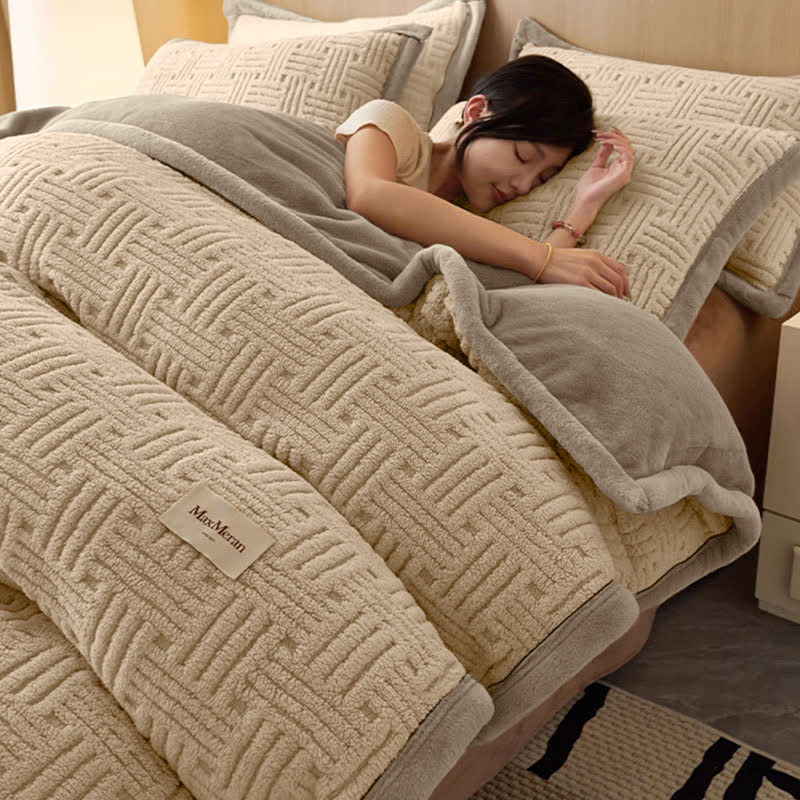 Bettwäsche-Set aus gestreiftem, knotenartigem Plüschstoff - Dunkler Kaffee - Bettwäsche-Set (4-teilig) - 220cm x 240cm - image 1